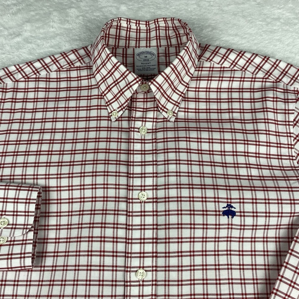 Brooks Brothers Shirt Mens Medium Red/White Checks Regent No Iron Embroidered